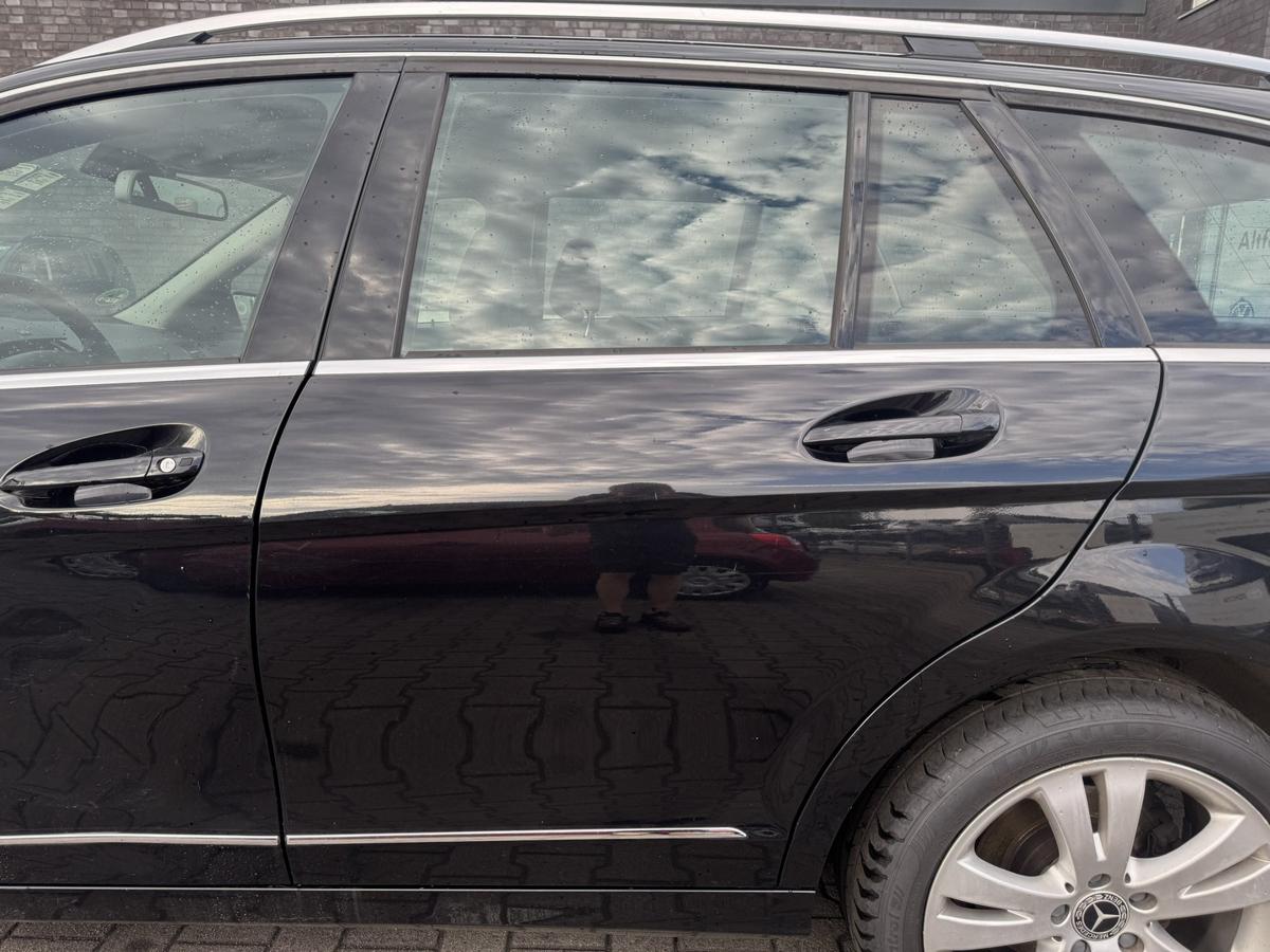 Mercedes C Klasse S204 original T&uuml;r hinten links 197 Obsidianschwarz Kombi Rohbau Bj.2009